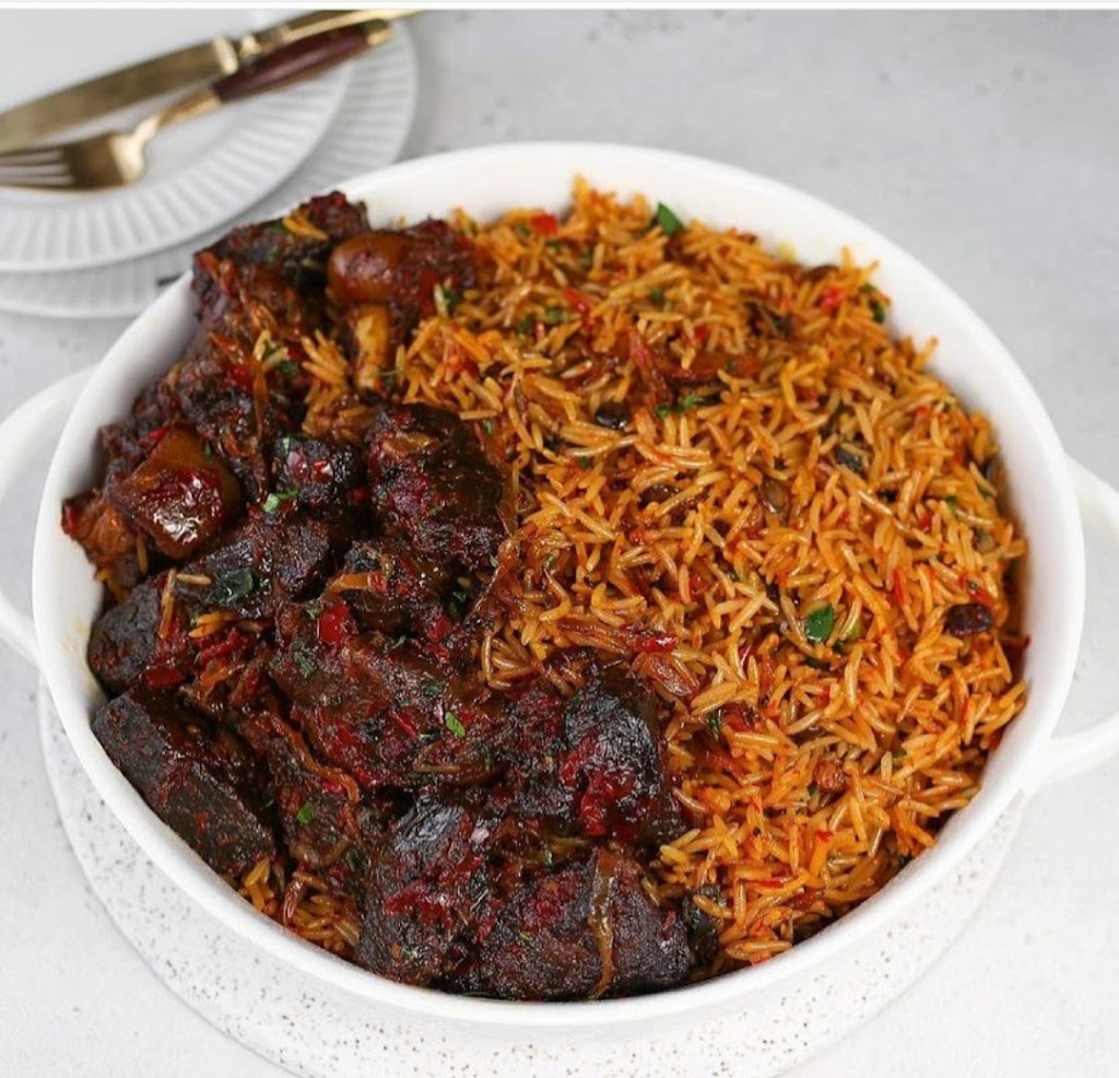 FAMOUS JOLLOF | 2464 Kingston Rd, Toronto, ON M1N 1V3, Canada | Phone: (437) 228-0414