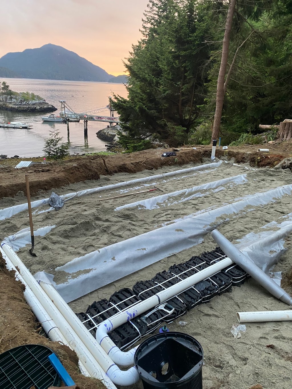 Ree Jen Construction - Excavating Contractors | 666 176 St, Surrey, BC V3Z 9S6, Canada | Phone: (778) 808-5249