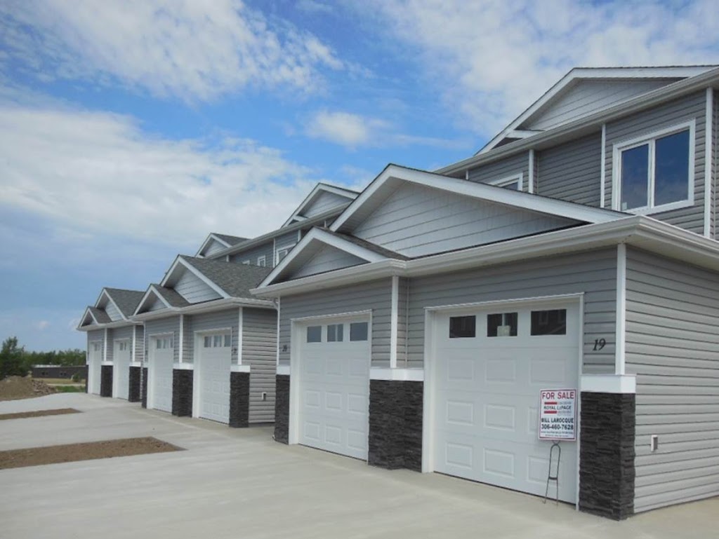 Grandeur Housing Ltd. | 401 Pembina Ave E, Winkler, MB R6W 4B9, Canada | Phone: (204) 325-9558