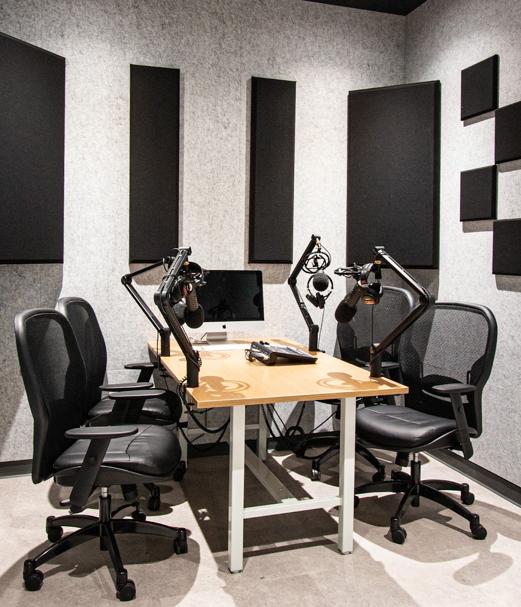 Staples Studio Oakville Coworking Space | 320 North Service Rd W, Oakville, ON L6M 2R7, Canada | Phone: (289) 430-0217