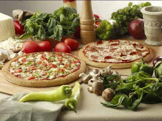 Alexandras Pizza | 211 Pleasant St, Dartmouth, NS B2Y 3R5, Canada | Phone: (902) 425-1900