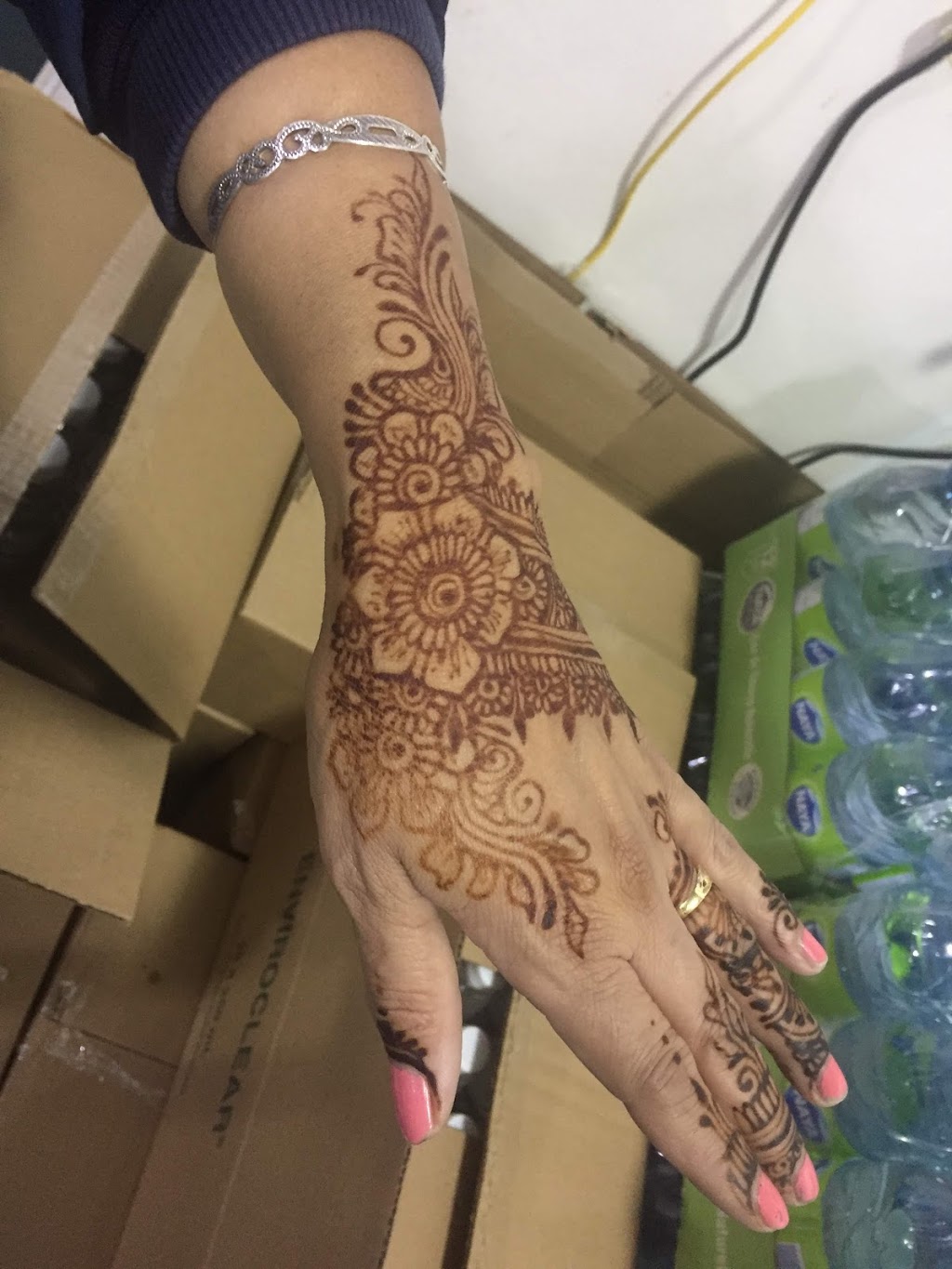 Henna by Roop | 7297 112a St, Delta, BC V4C 4Y1, Canada