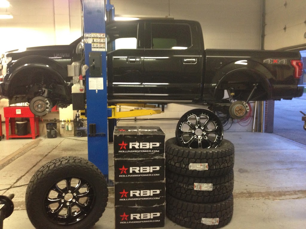 Auto Trax Tire & Service | 141 Toryork Dr, North York, ON M9L 1X9, Canada | Phone: (647) 347-8729