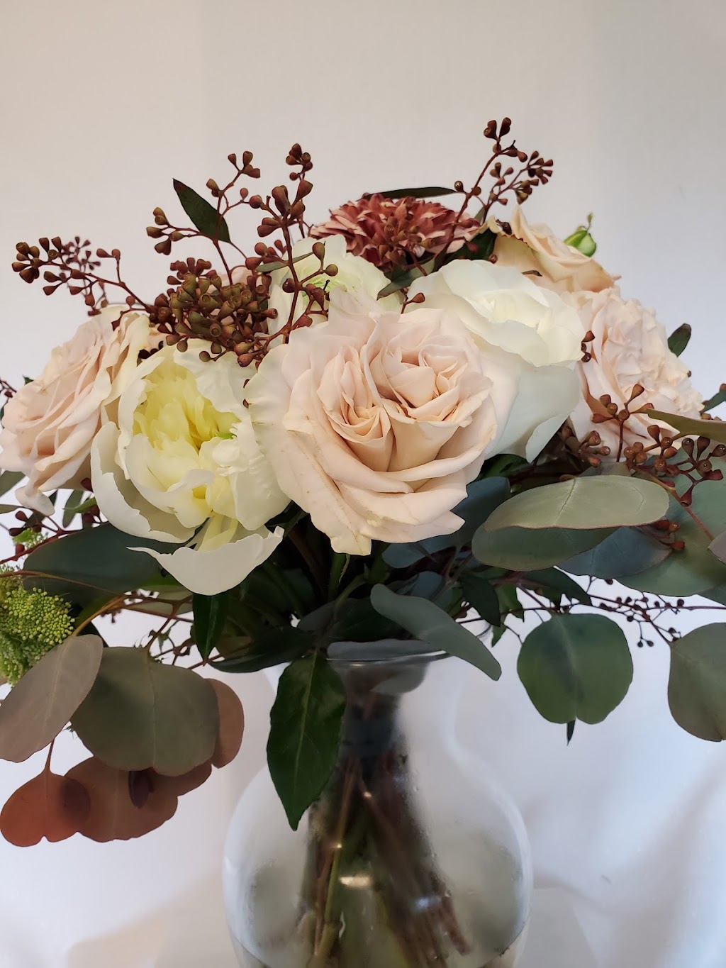 Ooh la la Florist | 5047 184 St, Surrey, BC V3S 0L5, Canada | Phone: (800) 848-7103