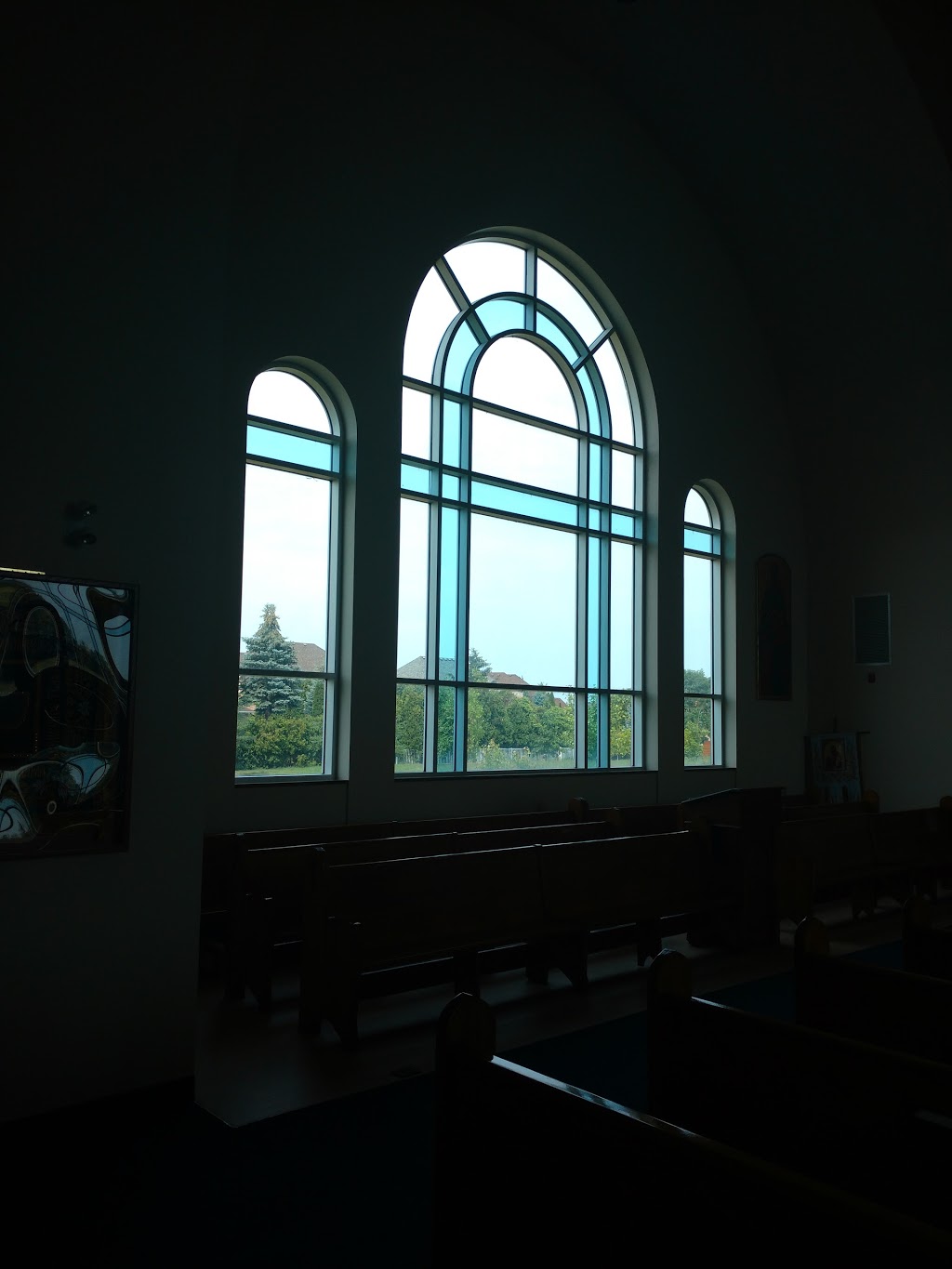 St Vladimir & Olga Church | 601 Lake Trail Dr, Windsor, ON N9G 2M3, Canada | Phone: (519) 973-4872