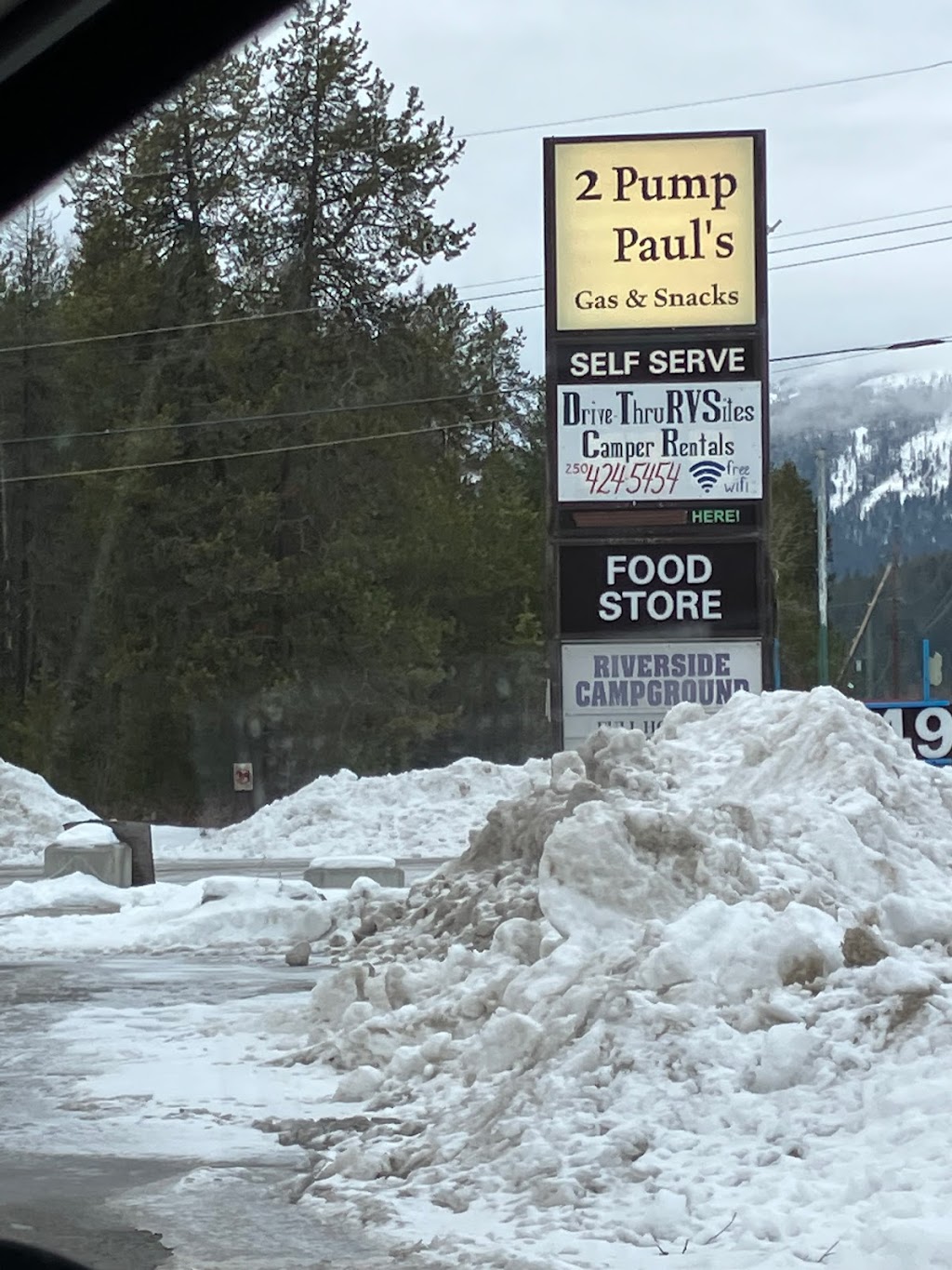 2 Pump Pauls Gas & Snacks & Campground | 8741 BC-3 #95, Yahk, BC V0B 2P0, Canada | Phone: (250) 424-5454