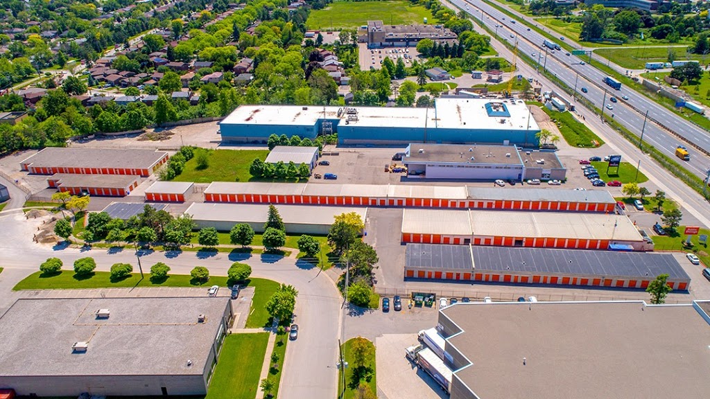 Public Storage | 2330 S Sheridan Way, Mississauga, ON L5J 2M4, Canada | Phone: (905) 823-4550