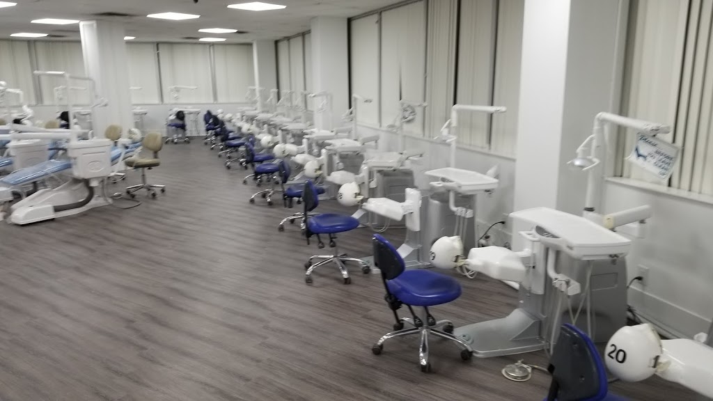 Dental Simulation Training Centre | 3050 Confederation Pkwy #301-D, 3rd floor, Mississauga, ON L5B 3Z6, Canada | Phone: (416) 294-7583