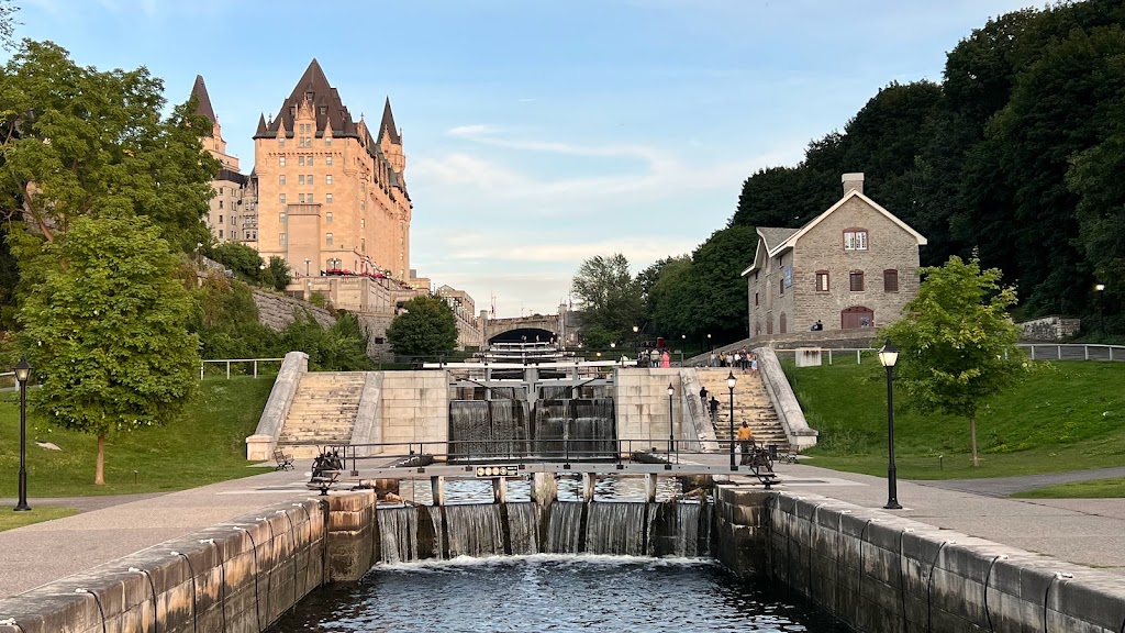 Rideau Canal National Historic Site | Ottawa, ON, Canada | Phone: (613) 283-5170