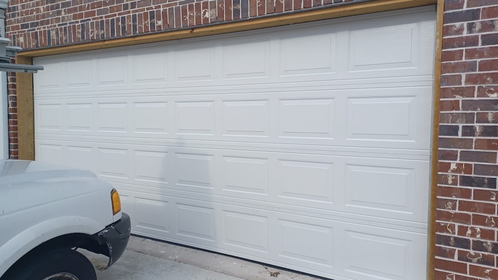 Reliable Garage Door Repair 24/7 | 1777 Avenue Rd, North York, ON M5M 3Y8, Canada | Phone: (647) 692-7394