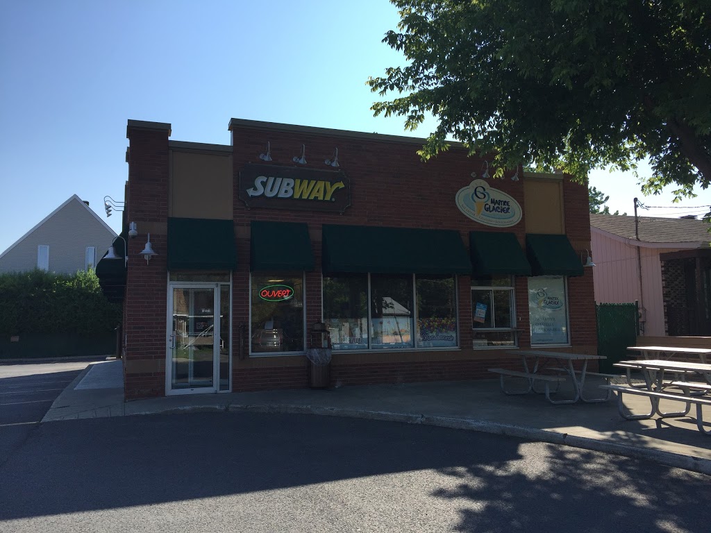 Subway | 905 Rue Claude-De Ramezay, Marieville, QC J3M 1C6, Canada | Phone: (450) 460-5345