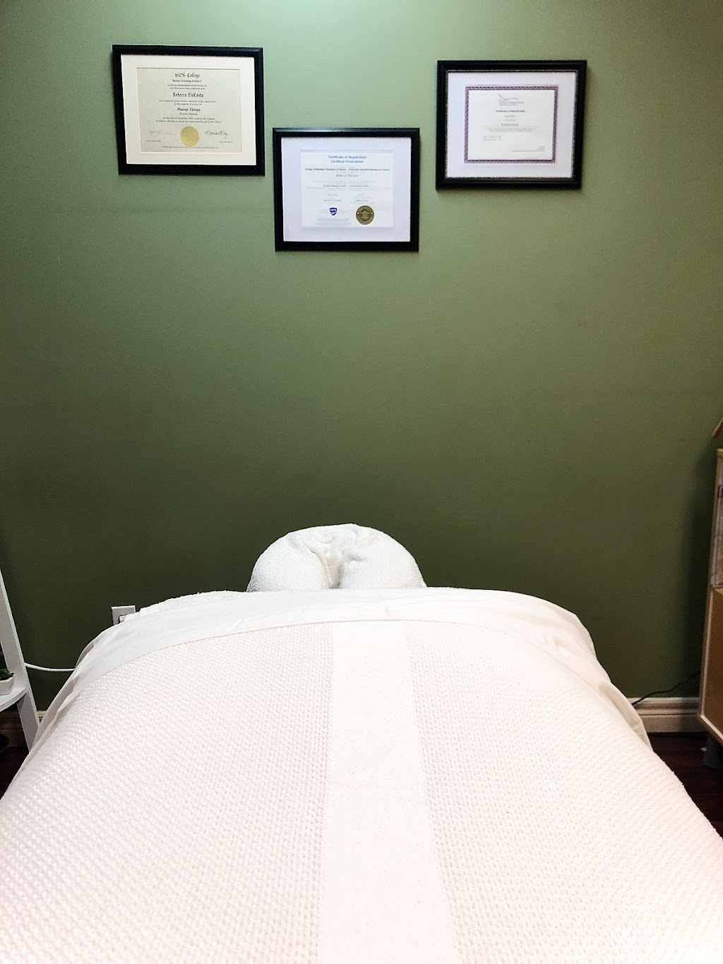 HolistikTherapies Rebecca (Becky) DaCosta R.M.T | 110 Riverside Dr #103, London, ON N6H 4S5, Canada | Phone: (519) 465-0060