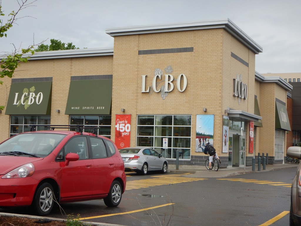 LCBO | 22 Isabella St, Ottawa, ON K1S 1V4, Canada | Phone: (613) 232-9689