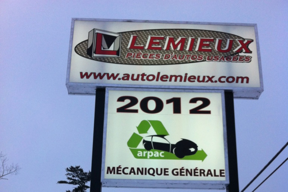 Pièces dAuto Usagées Lemieux Inc | 2012 Boulevard Saint-Antoine, Saint-Jérôme, QC J7Z 7M2, Canada | Phone: (450) 438-5636