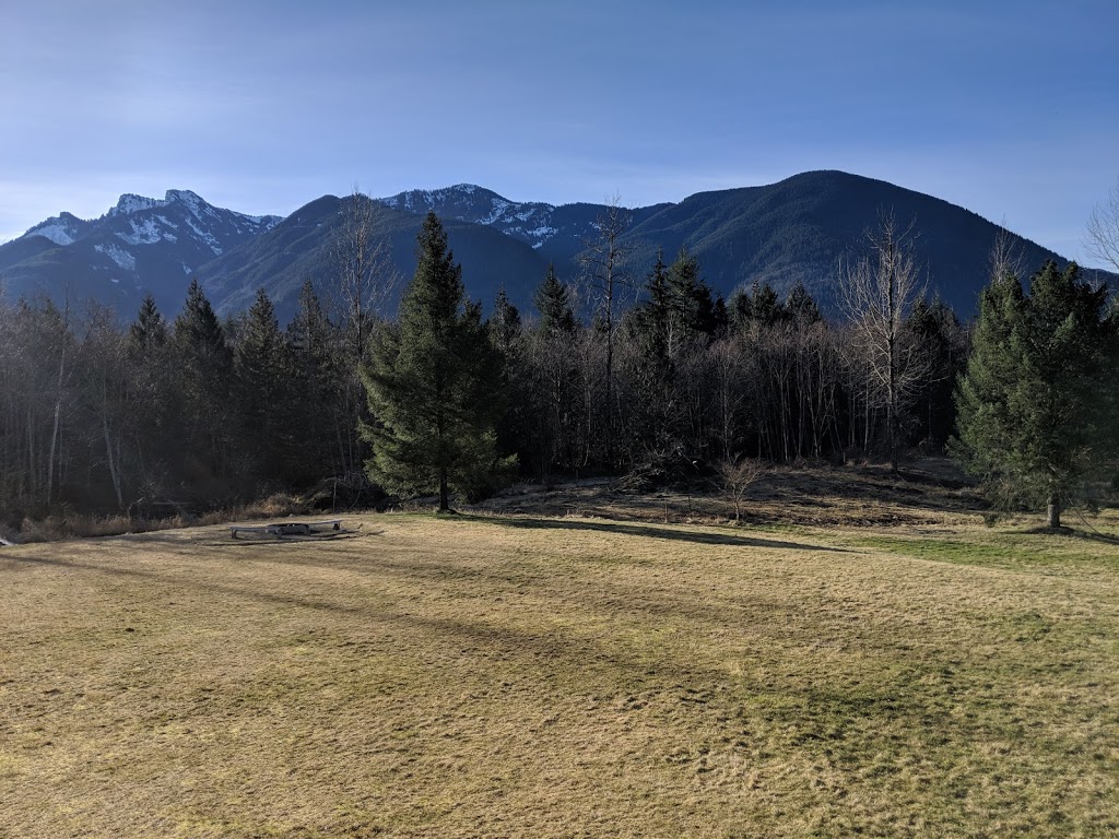 MountainView Lodge | 4601 Bench Road, Chilliwack, BC V4Z 1G2, Canada