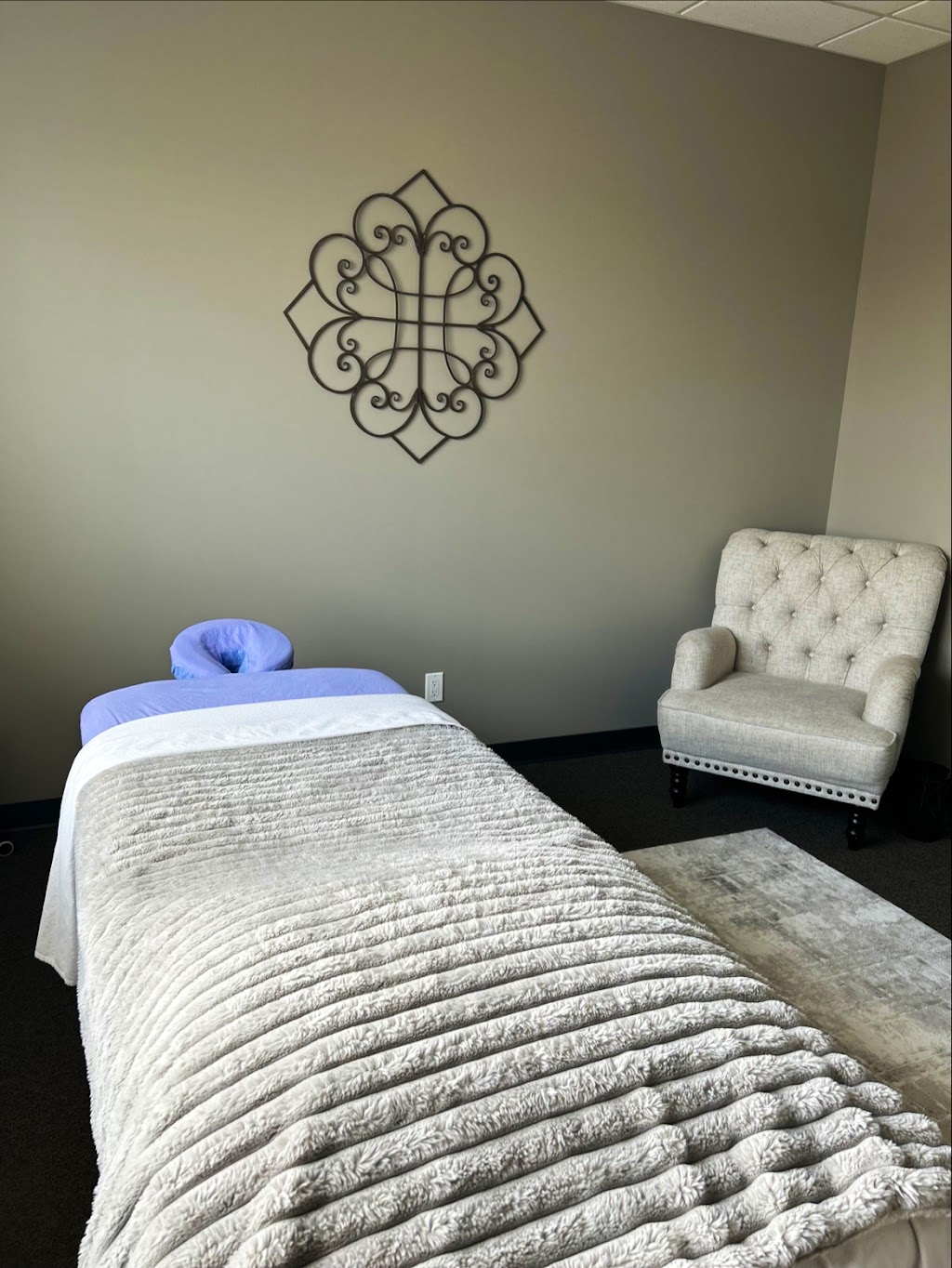 Small Town Massage | 4803 44 Ave, Stettler, AB T0C 2L0, Canada | Phone: (403) 430-0059