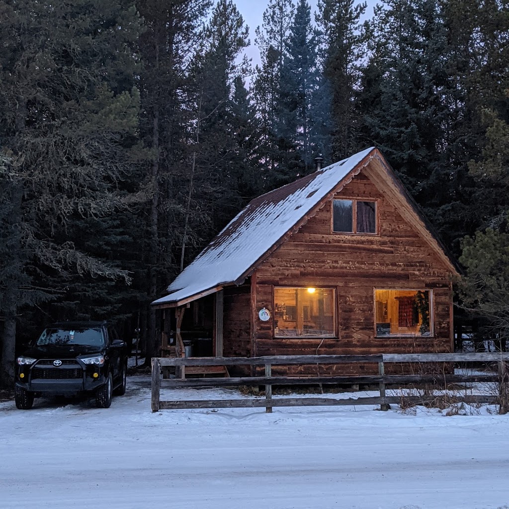 Bearberry Cabins | Clearwater County, AB T0M 1C0, Canada | Phone: (403) 638-4153