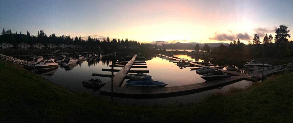 Captains Village Marina | 3877 Captains Village Way, Scotch Creek, BC V0E 3L0, Canada | Phone: (250) 955-2424