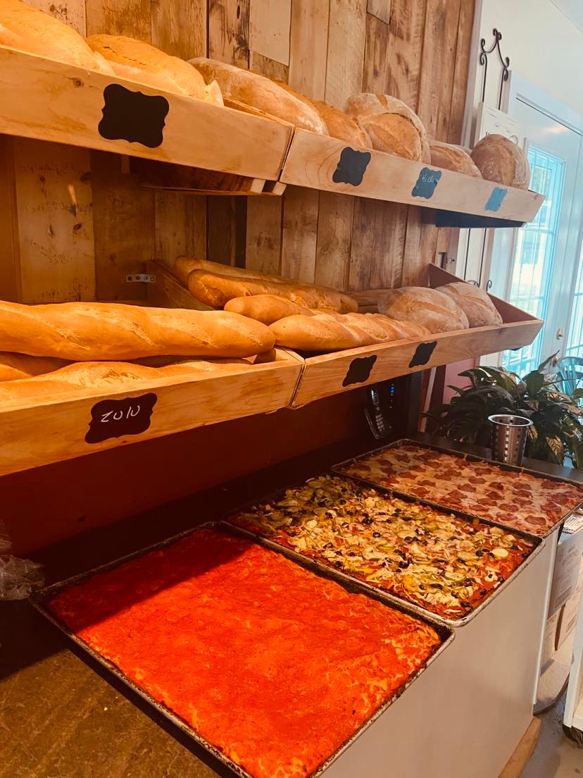 Boulangerie du Village | 1965 Chem. du Village, Saint-Adolphe-dHoward, QC J0T 2B0, Canada | Phone: (819) 714-0255