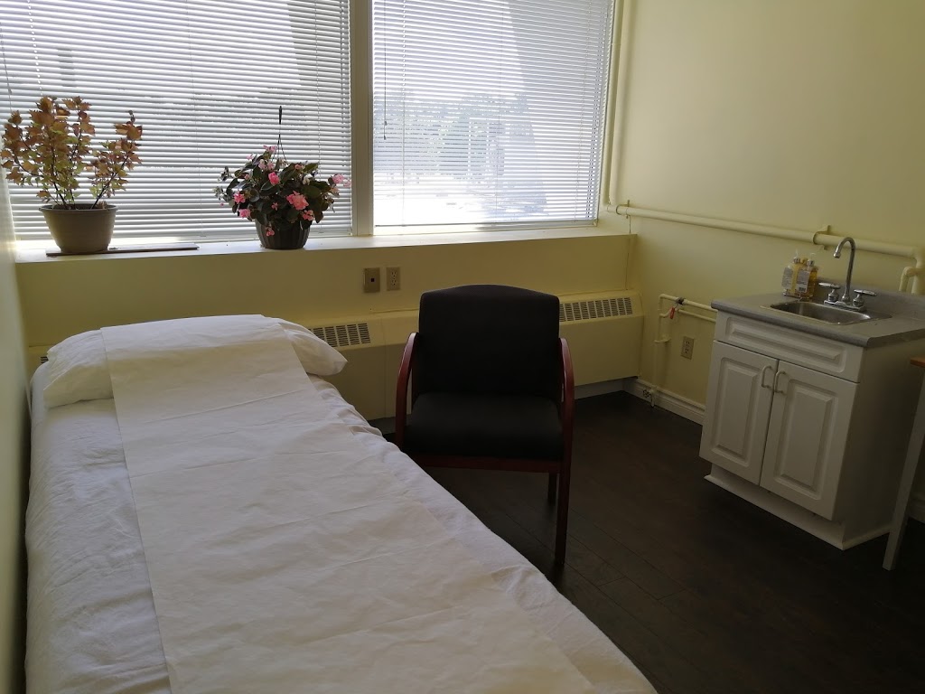 Chi Acupuncture and Herbal Medicine Clinic | 2155 Leanne Blvd Unit 202, Mississauga, ON L5K 2K8, Canada | Phone: (647) 686-0830