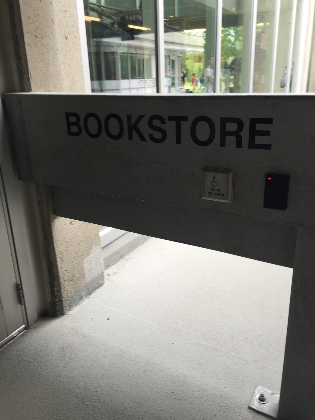 Langara College Bookstore | 100 W 49th Ave, Vancouver, BC V5Y 2Z6, Canada | Phone: (604) 323-5525