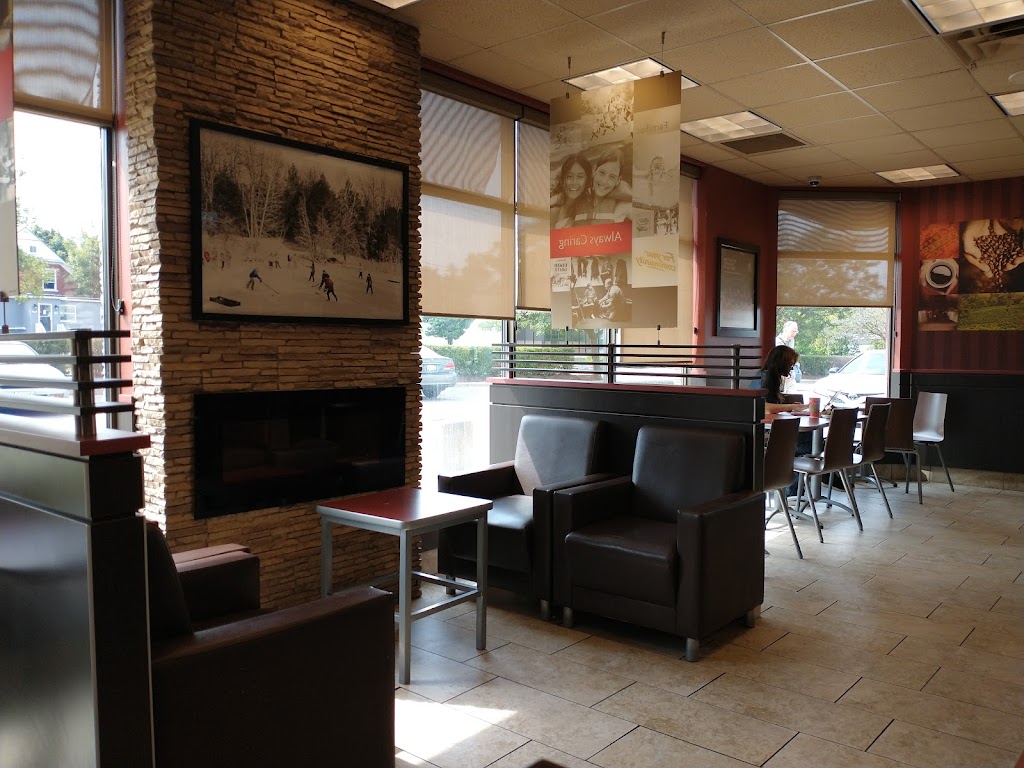 Tim Hortons | 94 Bridgeport Rd E, Waterloo, ON N2J 2J9, Canada | Phone: (519) 746-6804