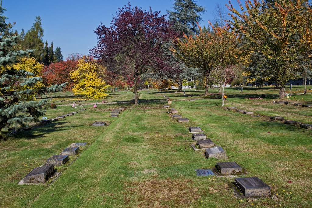 Robinson Memorial Park Cemetery | 621 Robinson St, Coquitlam, BC V3J 0A6, Canada | Phone: (604) 927-6020