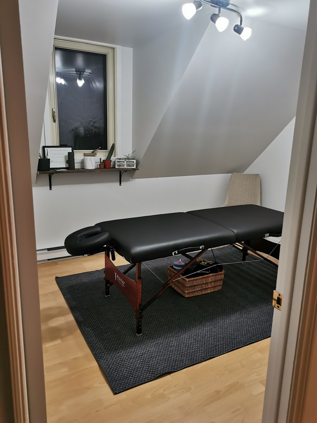 JLmassotherapie | 120 La Petite Ligne, Saint-Alexis, QC J0K 1T0, Canada | Phone: (514) 708-4442