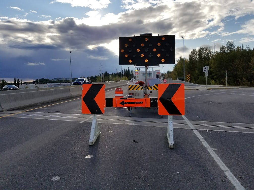 Barricades And Signs | 25213 AB-37, Sturgeon County, AB T8T 0G4, Canada | Phone: (780) 443-0027