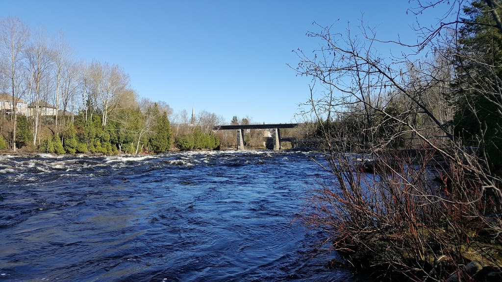 Parc Pont Rouge | 67 Boul Notre Dame #27, Pont-Rouge, QC G3H 3K4, Canada