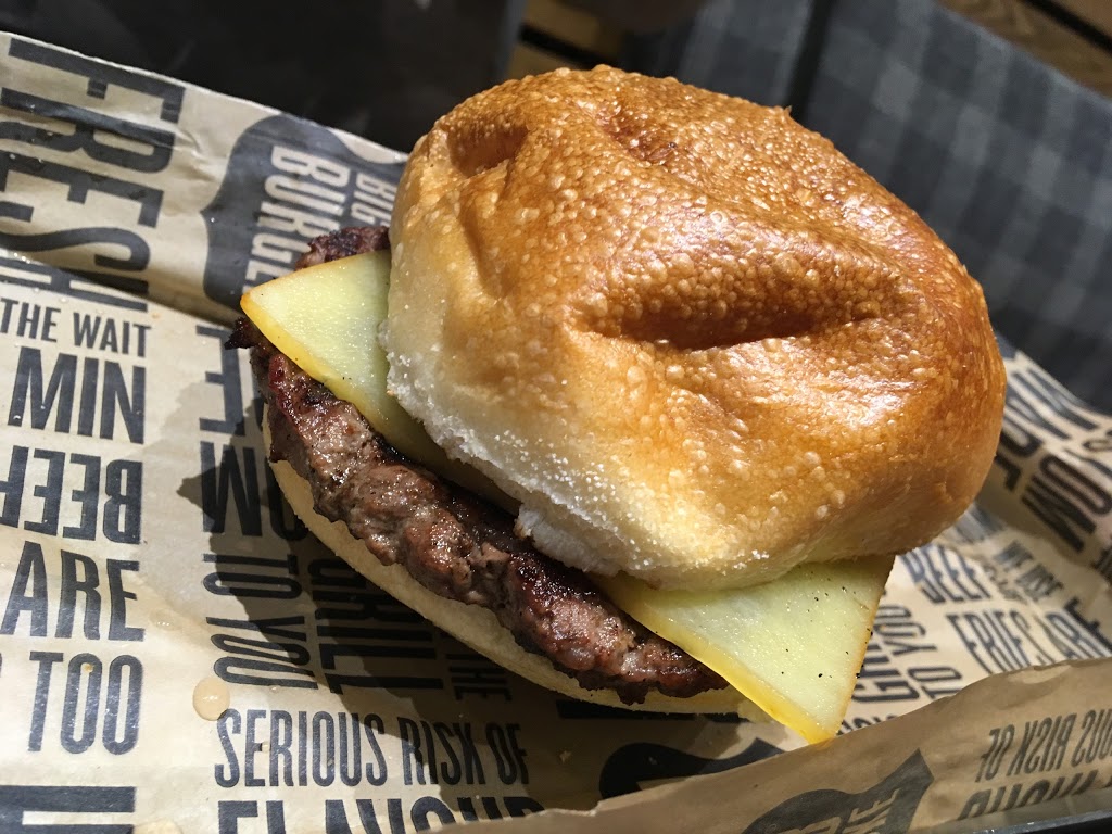 Big Smoke Burger | 799 York Mills Rd, North York, ON M3B 1X6, Canada | Phone: (416) 443-9944