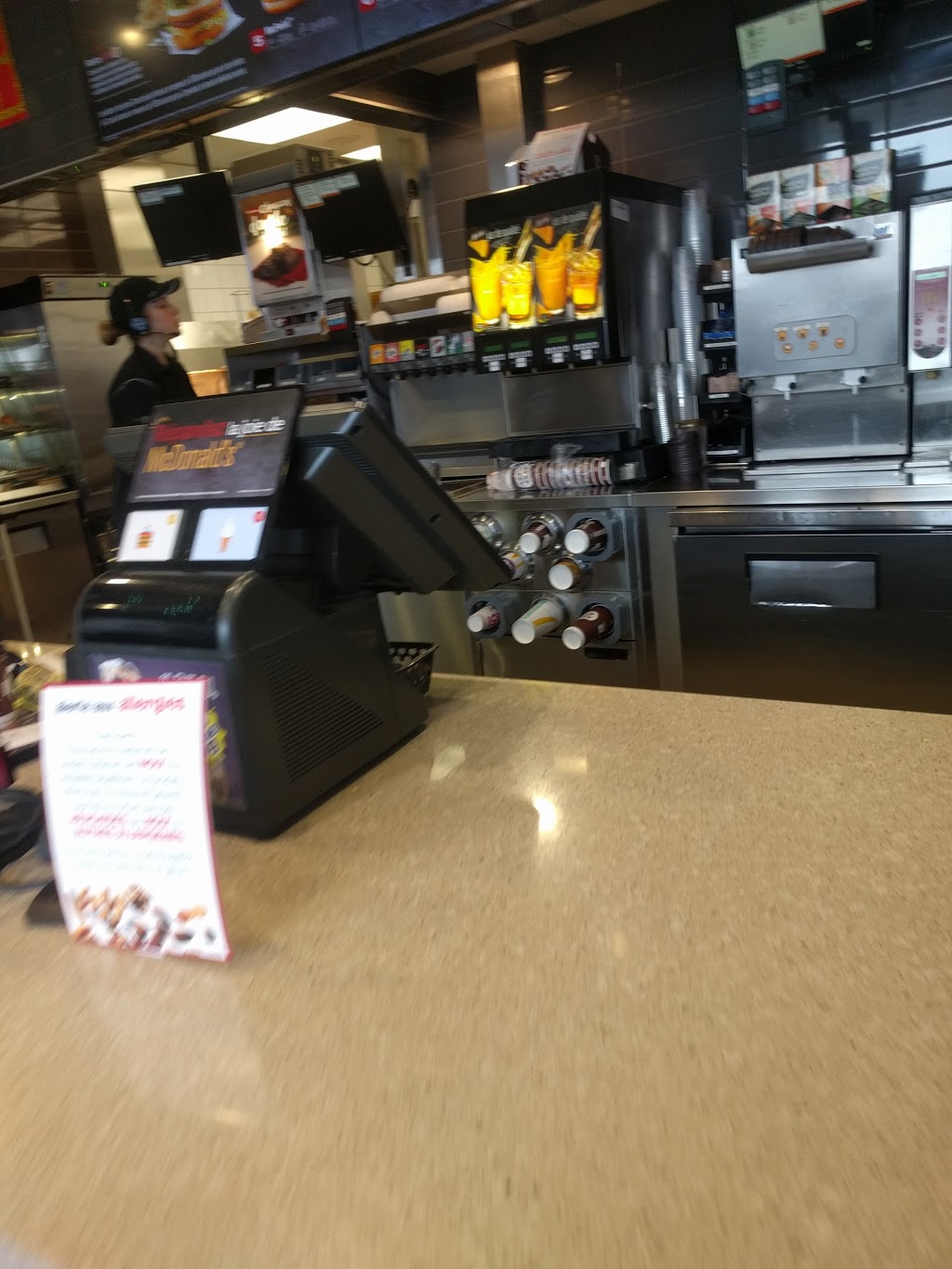 McDonalds | 2450 Boulevard du Millénaire, Saint-Basile-le-Grand, QC J3N 1T8, Canada | Phone: (450) 441-1352