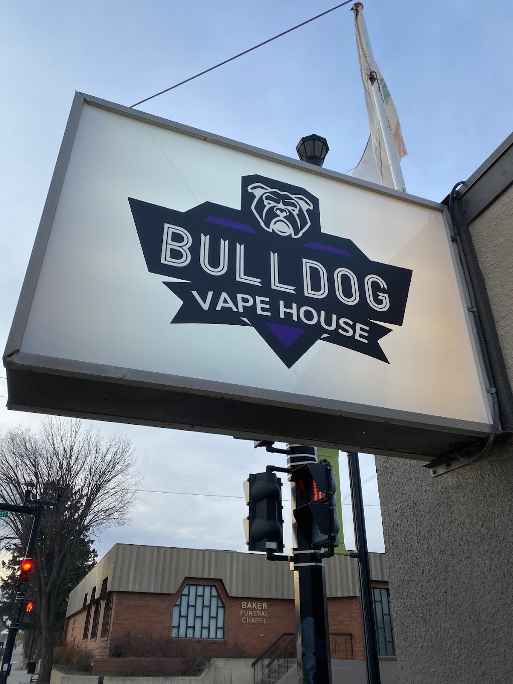 Bulldog Vape House | 5222 50 Ave, Wetaskiwin, AB T9A 0S8, Canada | Phone: (780) 312-1750