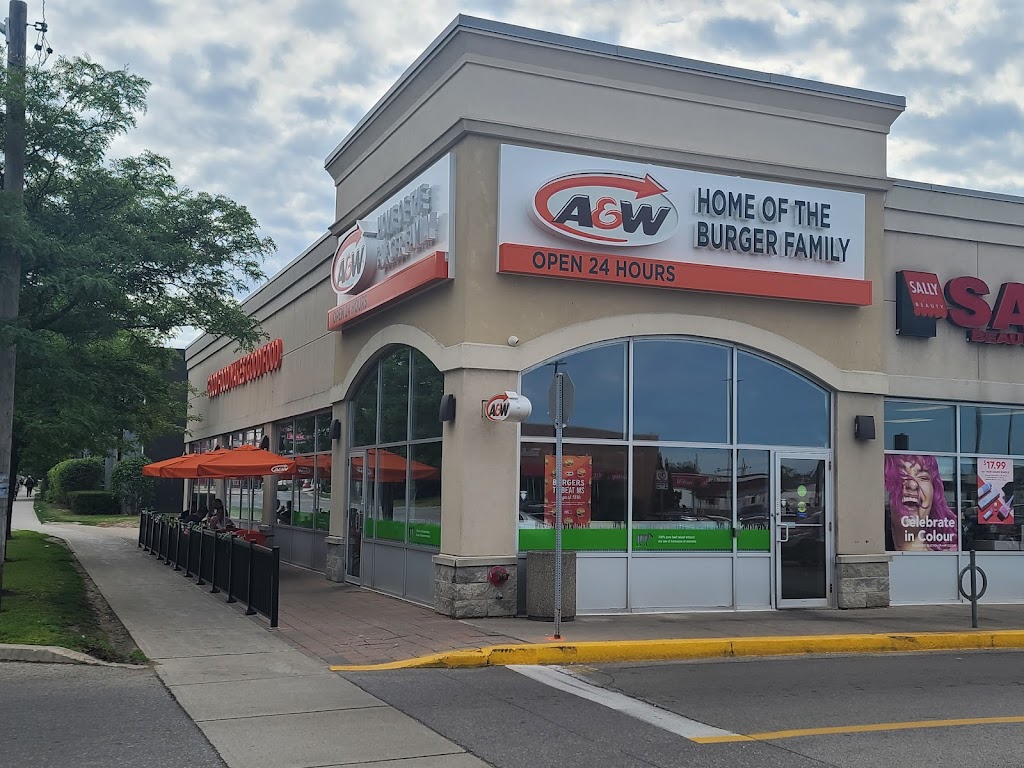 A&W | 2151 St Clair Ave W, Toronto, ON M6N 1K5, Canada | Phone: (647) 350-3006