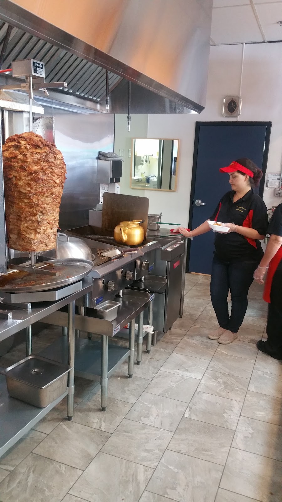 Double Taste shawarma (DT) | 130 Cedar St #3, Cambridge, ON N1S 1W4, Canada | Phone: (519) 267-8111