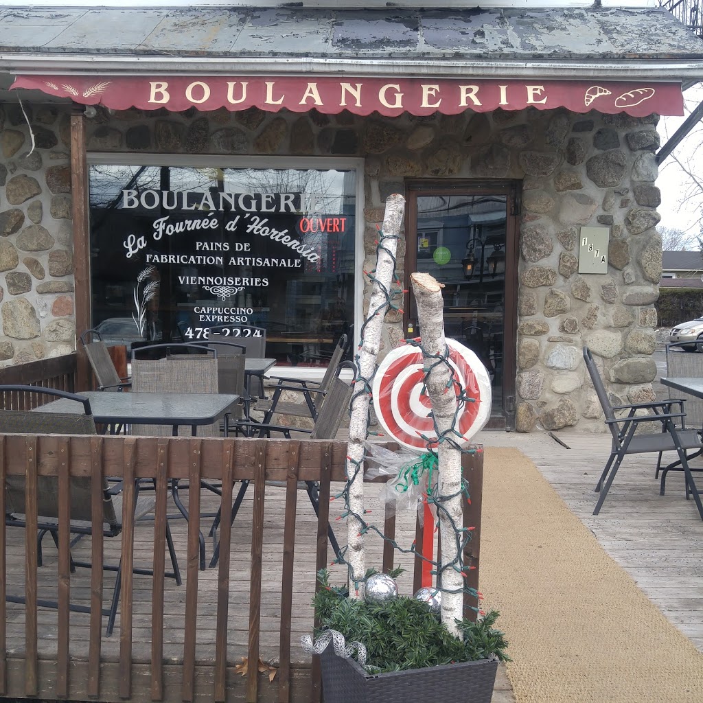 Boulangerie La Fournée DHortensia | 187 Boulevard Ste Anne, Sainte-Anne-des-Plaines, QC J0N 1H0, Canada | Phone: (450) 478-2224