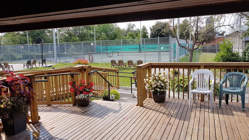 Credit Valley Lawn Tennis Club | 830 Paisley Blvd W, Mississauga, ON L5C 3P5, Canada | Phone: (905) 896-2629