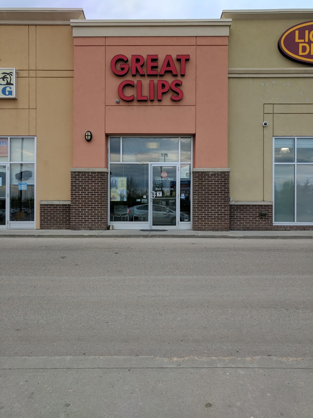 Great Clips | 3824 137 Ave NW, Edmonton, AB T5Y 3E7, Canada | Phone: (780) 456-8831