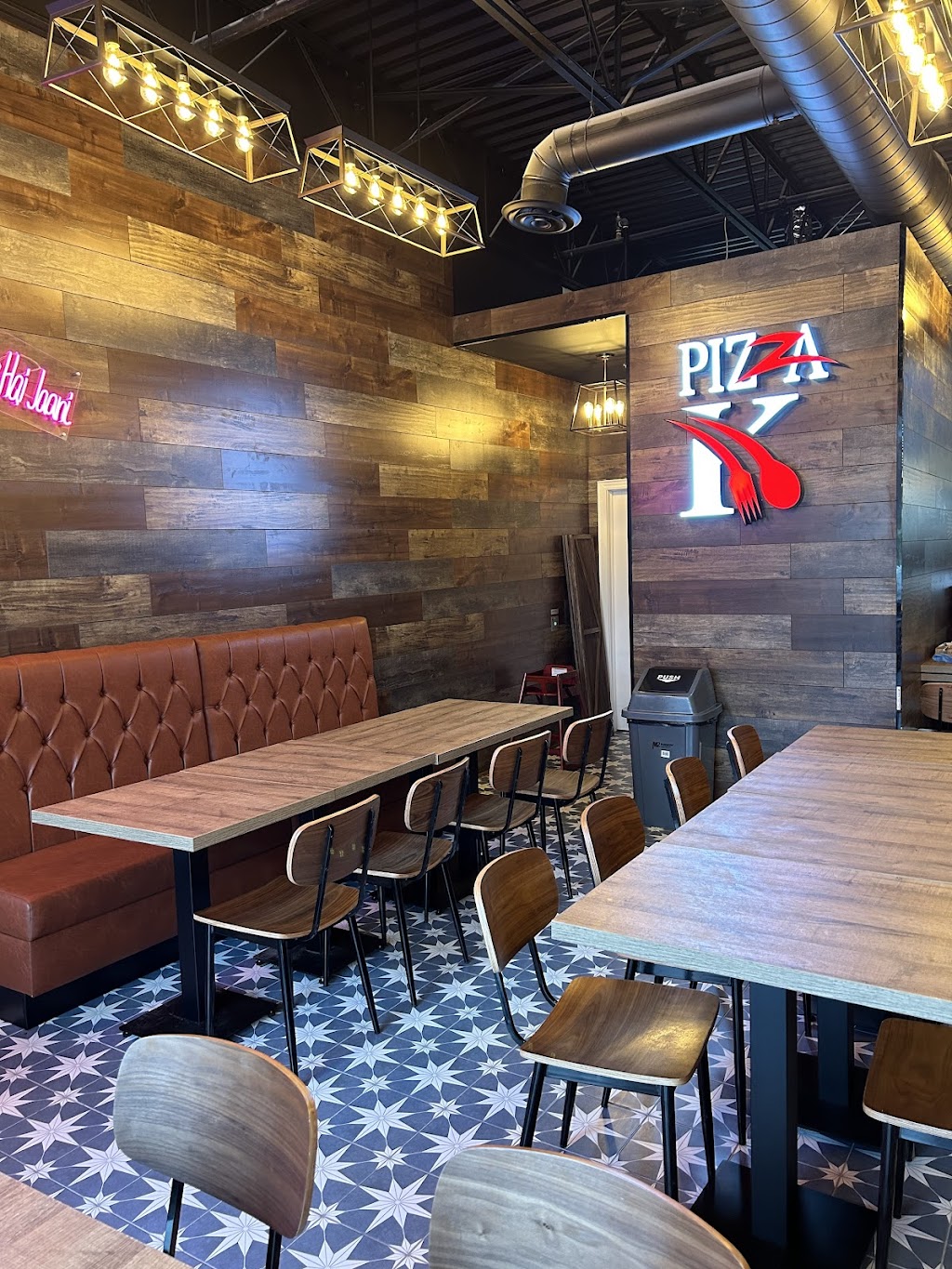 Pizza Karachi | 3960 Eglinton Ave W unit 17, Mississauga, ON L5M 7N4, Canada | Phone: (905) 569-0077