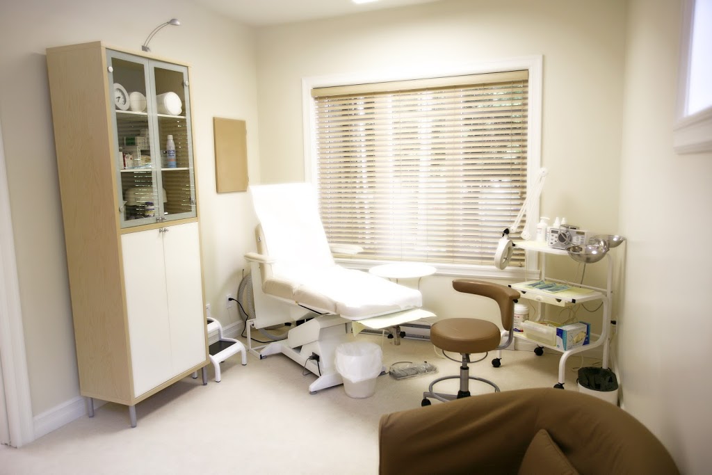 Pédi Confort - Clinique de soins des pieds | 41 Rue Beaupied, Notre-Dame-des-Prairies, QC J6E 1A5, Canada | Phone: (450) 759-4299