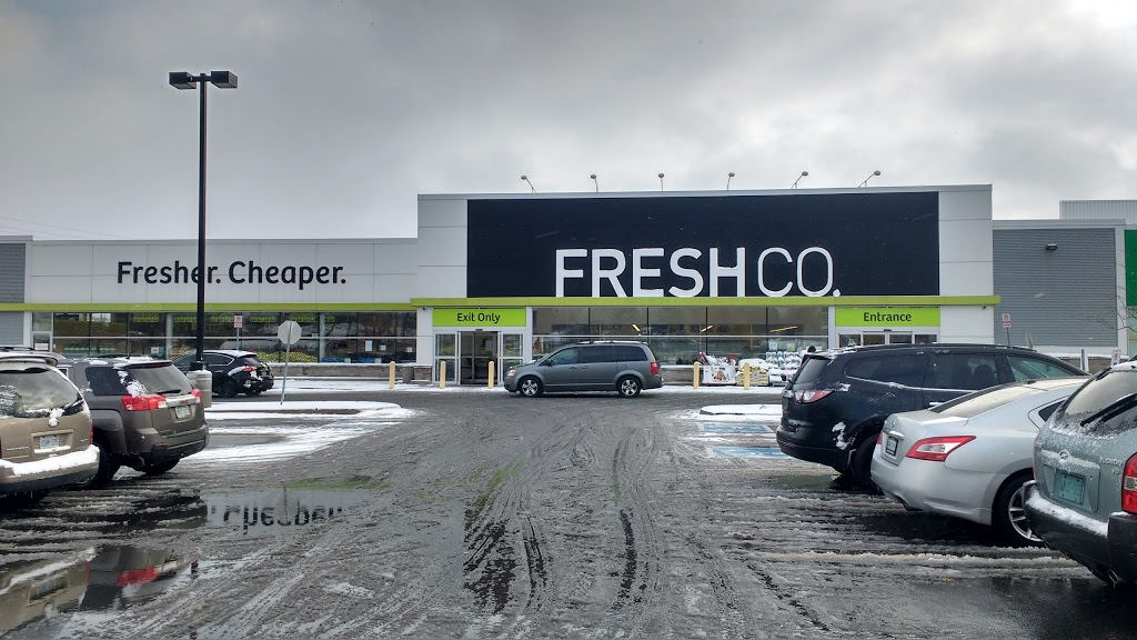 FreshCo Pine Valley & Wonderland | 981 Wonderland Rd S Unit 1, London, ON N6K 4L3, Canada | Phone: (519) 649-4584