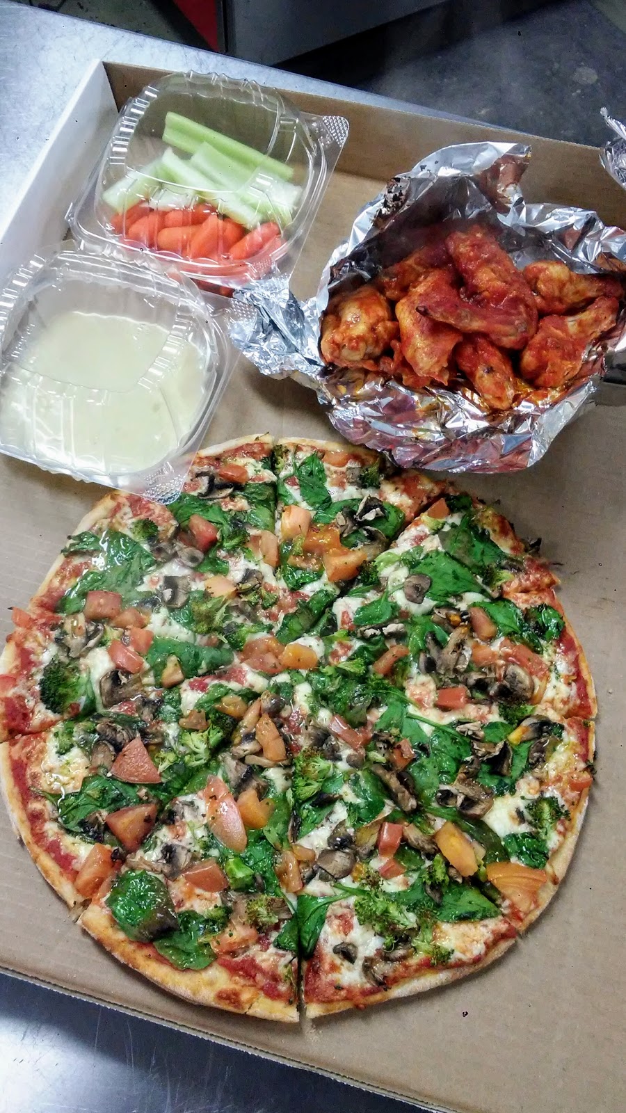 Garage Pizza | 1282 York Rd, Niagara-on-the-Lake, ON L0S 1J0, Canada | Phone: (289) 501-2772