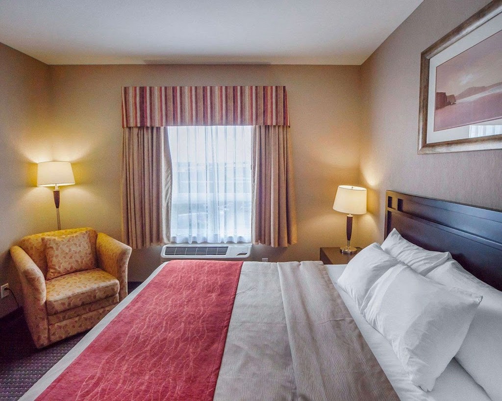 Prairie Moon Inn Sylvan Lake | 13 Beju Ind. Dr, Sylvan Lake, AB T4S 2J4, Canada | Phone: (403) 887-7884