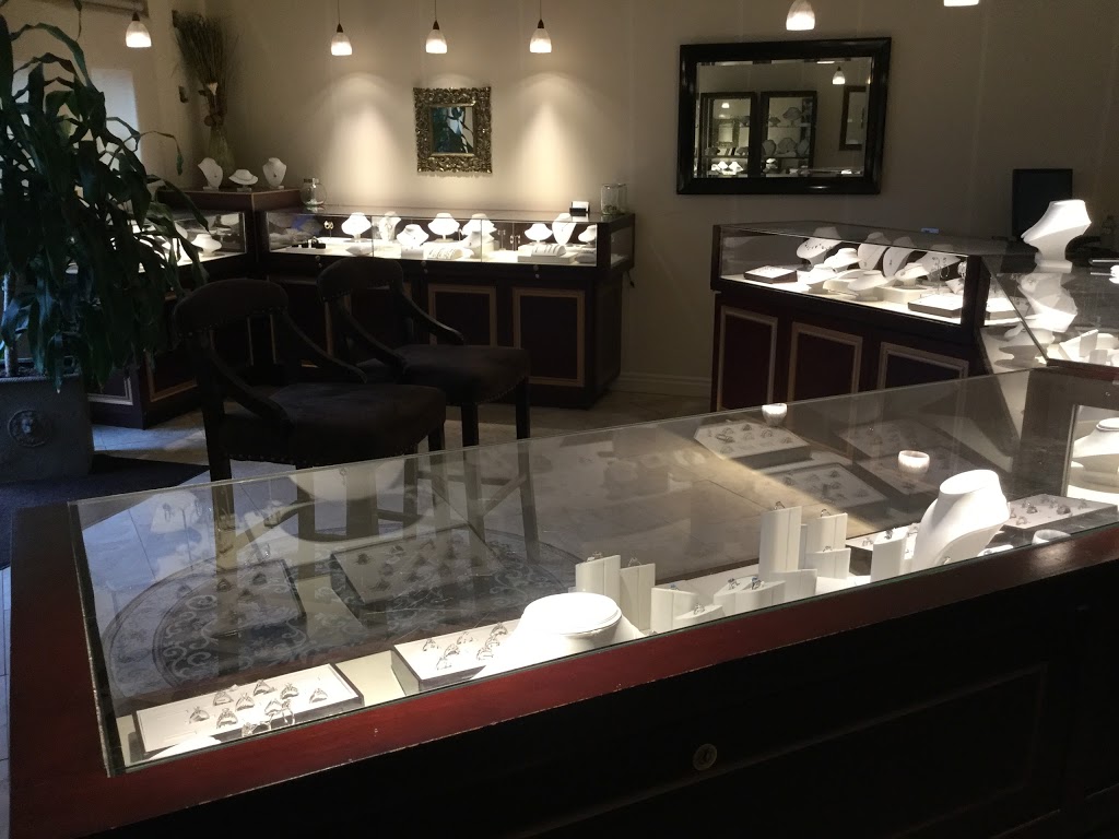 Robert Cleeve Custom Jewellers | 15117 Yonge St, Aurora, ON L4G 1M3, Canada | Phone: (905) 503-0544