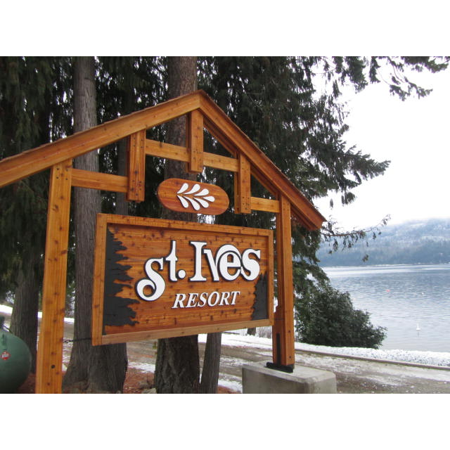 St Ives Resort On Shuswap | 2770 Southwind Rd, Saint Ives, BC V0E 1M9, Canada | Phone: (250) 955-2525
