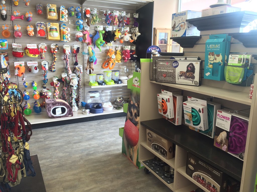 Global Pet Foods | 122 Ellesmere Rd, Scarborough, ON M1R 4C4, Canada | Phone: (416) 443-0788