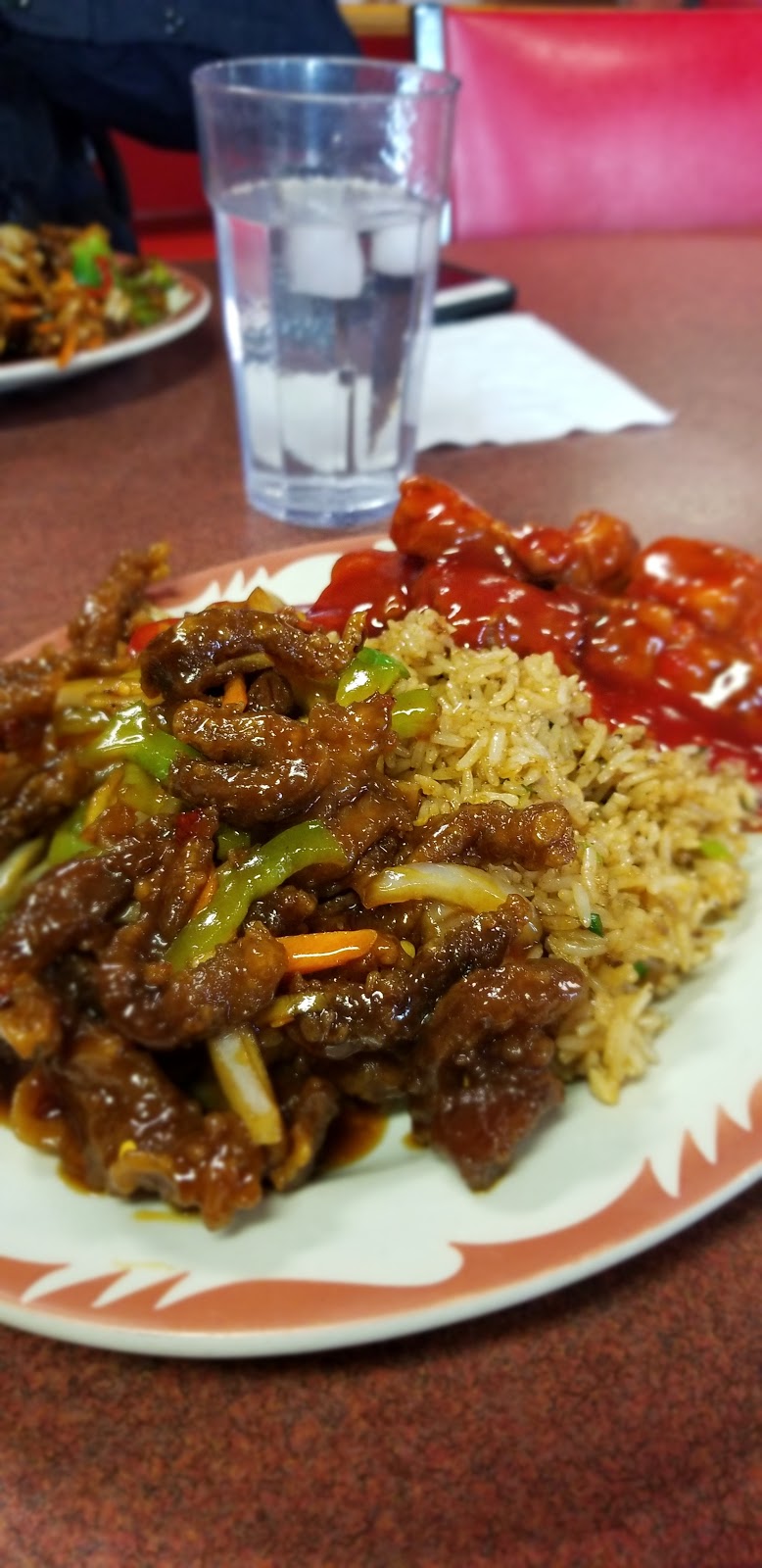 Peking Cafe | 315 Main St, Trochu, AB T0M 2C0, Canada | Phone: (403) 442-3808