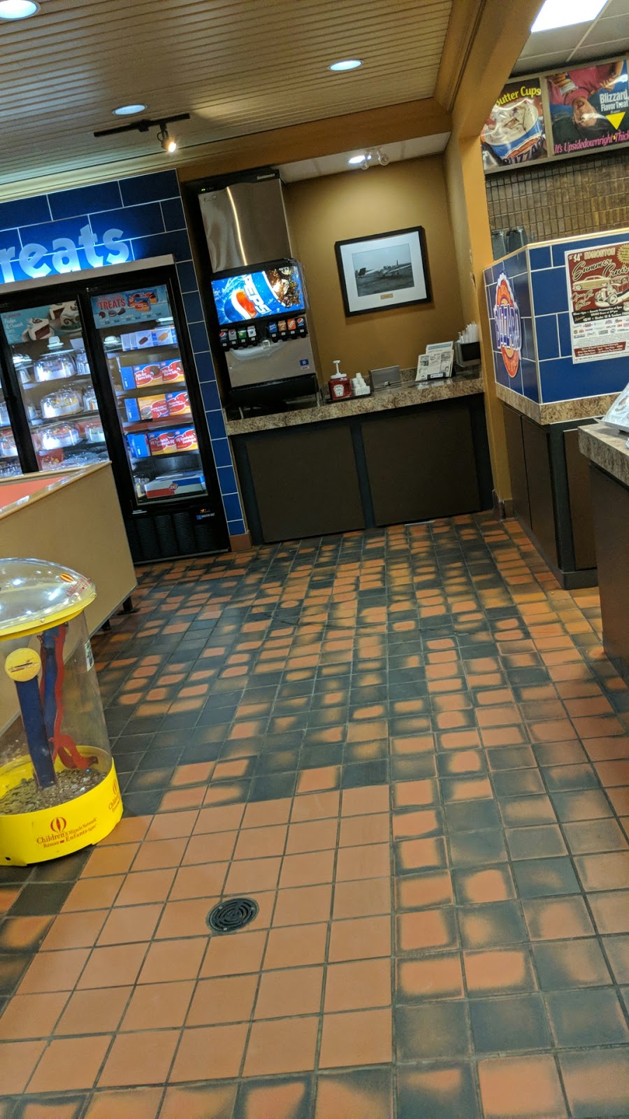 Dairy Queen | 3508 137 Ave NW, Edmonton, AB T5Y 1Y7, Canada | Phone: (780) 478-0512