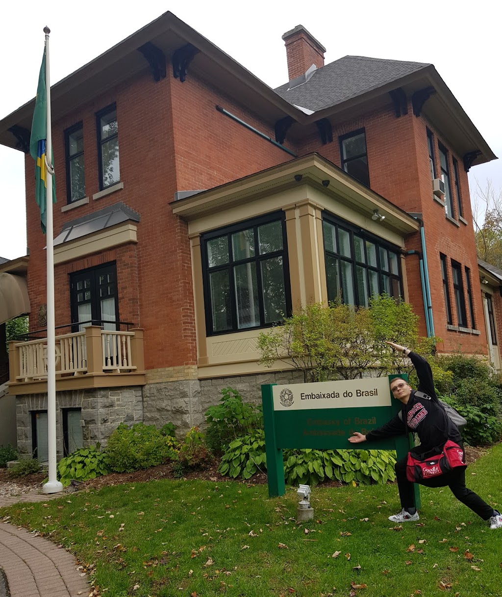 Embassy of Brazil in Ottawa | 450 Rue Wilbrod St, Ottawa, ON K1N 6M8, Canada | Phone: (613) 237-1090