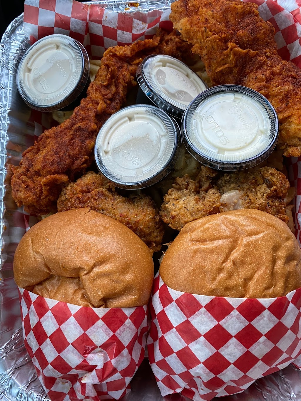 Pennys Hot Chicken | 253 King St N, Waterloo, ON N2J 2Y8, Canada | Phone: (226) 698-0363